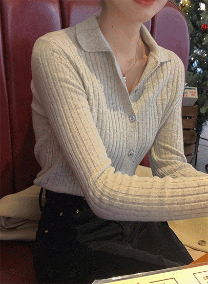 디테 카라 knit (finewool 60% cashmere 5%)
